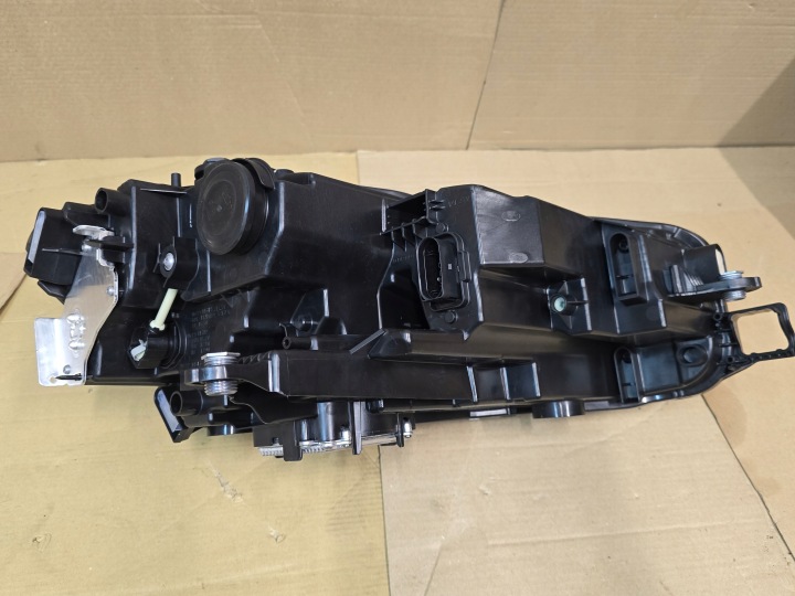 фото №11, Фара передня ліва skoda superb iv 3p1 нова комплектна oem номер skoda