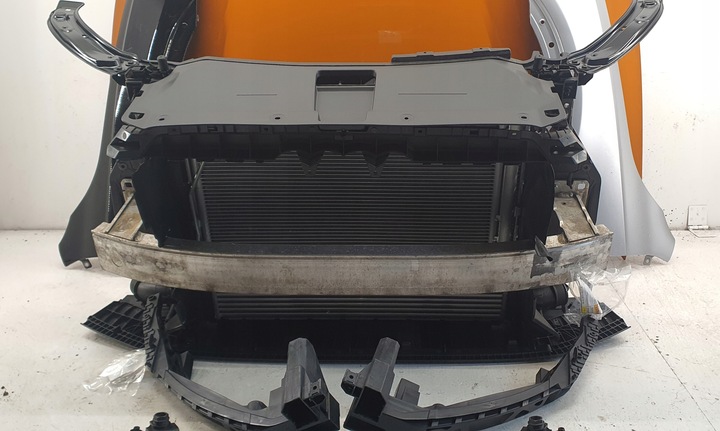 фото №7, Audi q3 s-line 11-15 комплектний перед капот ксенон