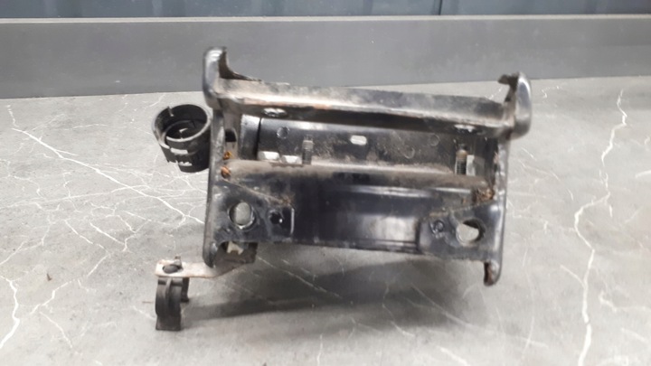 фото №10, 9638136580 лапи кронштейн коробки xsara picasso i 08r