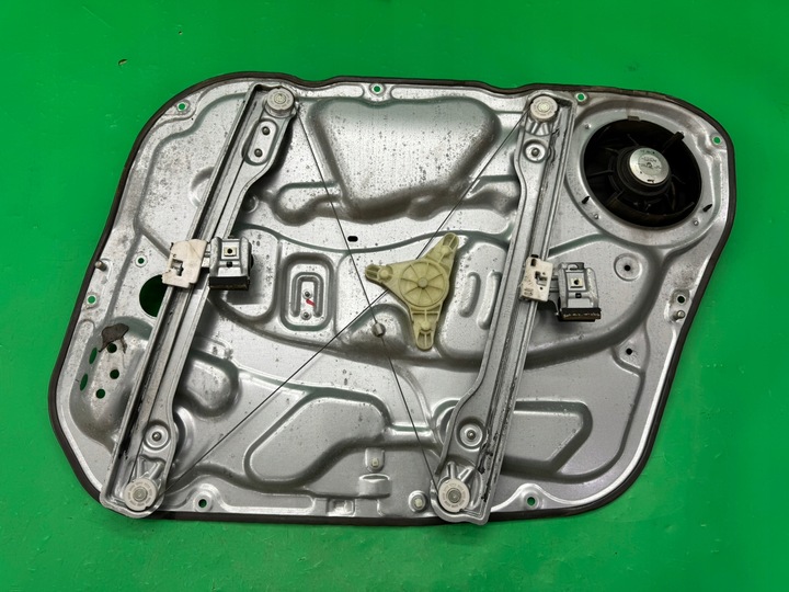 фото №9, Подъемник стекла левый переднее моторчик 82450-2r000 hyundai i30 i 1 07-