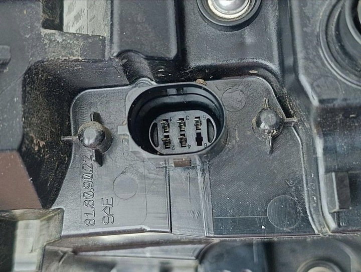 фото №10, Лампи задні audi e-tron 2019 з лівий usa 4ke945091c