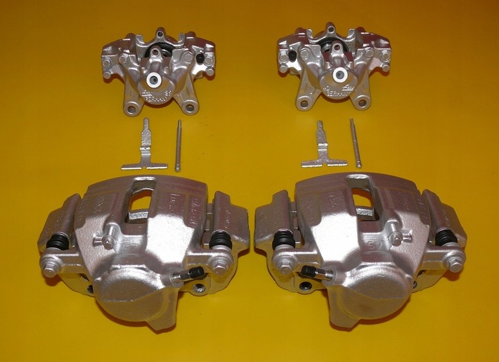 фото №10, Затискачі лівий праві перед зад mercedes c-klasa w203