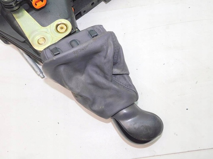 фото №10, Mercedes w168 1.9b 2001r домкрат троси коробки передач