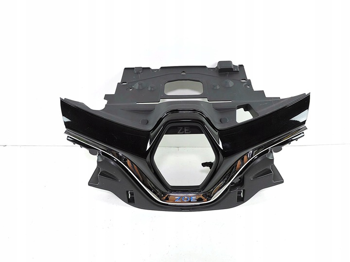 фото №1, Renault zoe рестайлинг 20-23 решётка радиатора решётка подсветка