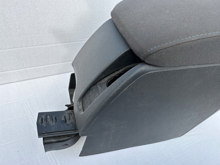 фото №6, Golf v універсал підлокітник тримач na чашки 1k5864251b