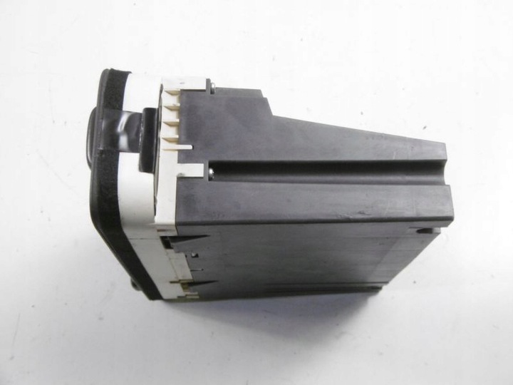 фото №9, Volvo v70 1 i тип l 96-00 панель воздуховод 9171636