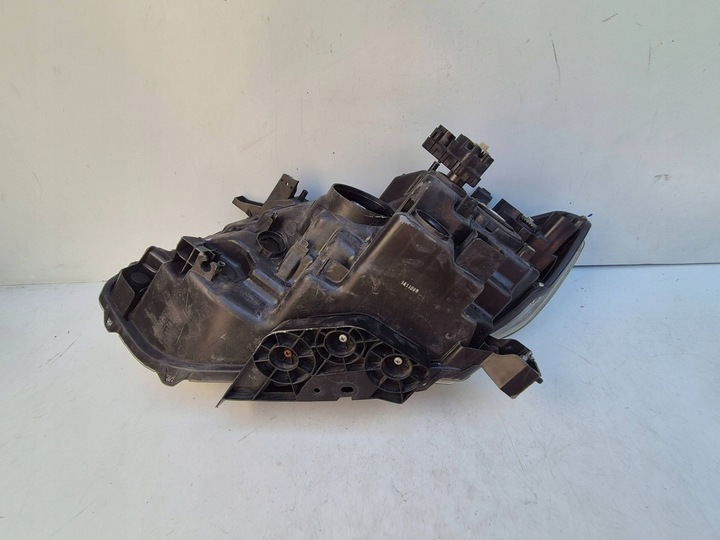 фото №12, Nissan x-trail t32 2016 повреждённая правая лампа передняя