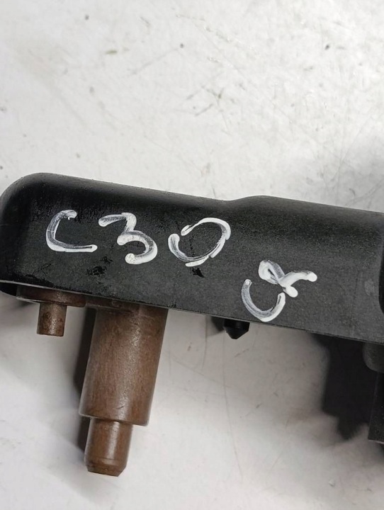 фото №6, Volvo c30 10-13 рестайлінг 2.0 клапан тиску 042796
