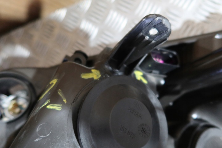 фото №9, Лампа передняя правая s-max ксенон 6m21-13d54-al