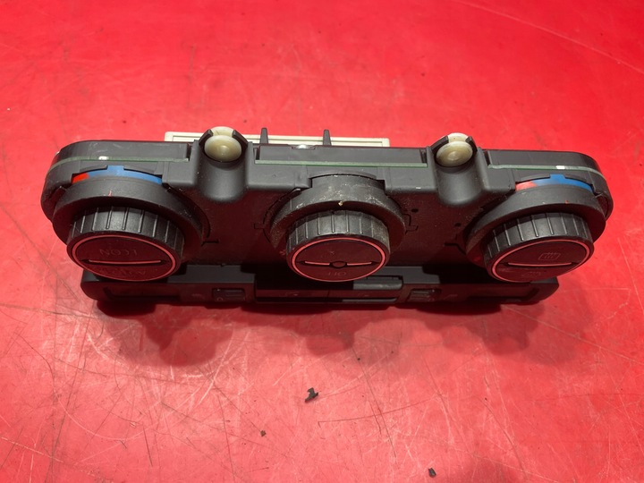 фото №5, Панель повітропровід klimatyzajci passat b6 підігрів сидіння