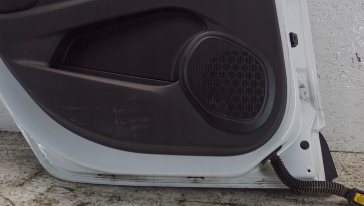 фото №12, Дверь левый зад renault clio iv ov369 hb