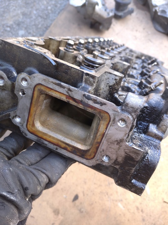 фото №11, Головка двигателя 9684504780 citroen peugeot 1.6 hdi