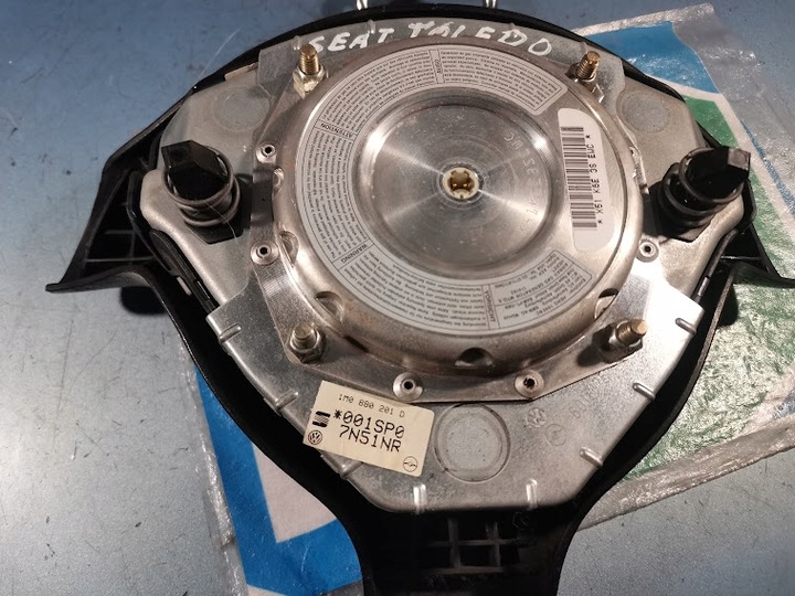 фото №5, Подушка подушка безопасности руль toledo ii 1m0880201d