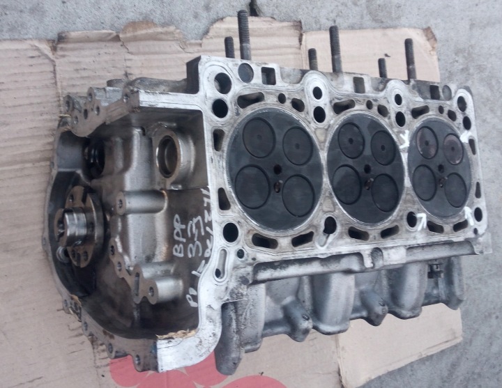 фото №12, Audi a4 b7 головка правая двигателя bpp 2,7 tdi 3-3