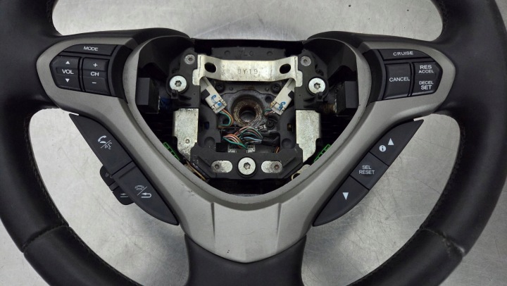 фото №8, Honda accord viii руль кожаный мультифункция лепестки m-5855