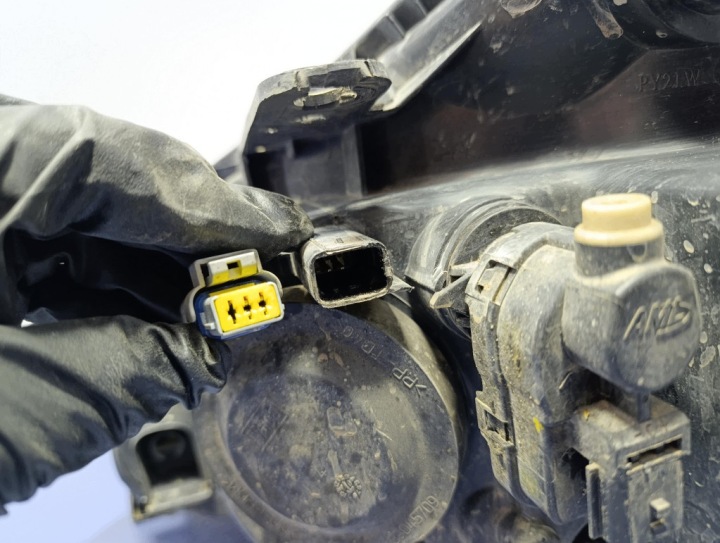 фото №14, Renault clio iii 05-09 фара левое фара передняя 20-a796