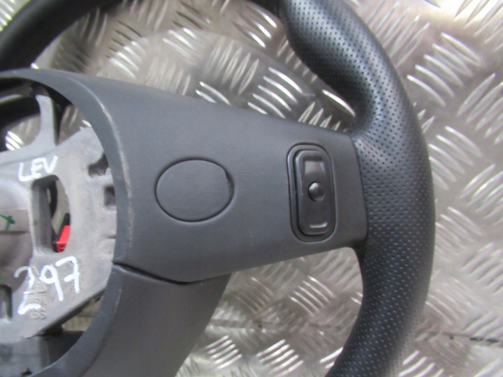 фото №9, Кермо maserati levante k297