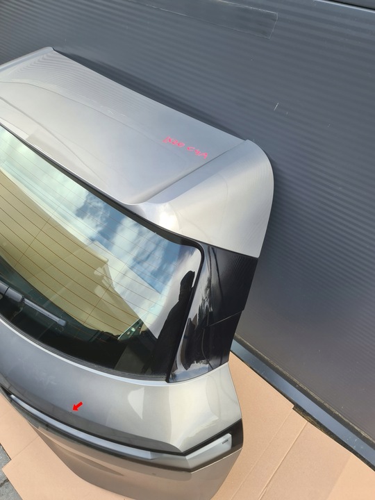 фото №6, Bmw ix i20 кришка бампер балка лампа лампи зад c4a