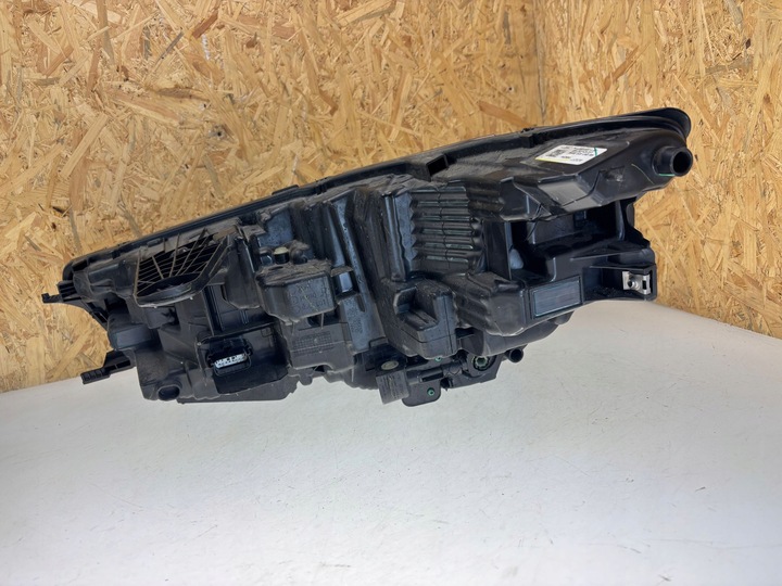 фото №13, Ford mustang mach-e 2022 лампа передня