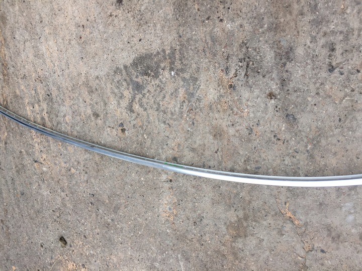 фото №3, Audi a8 d3 планка крышная хром левая 4e0853703b