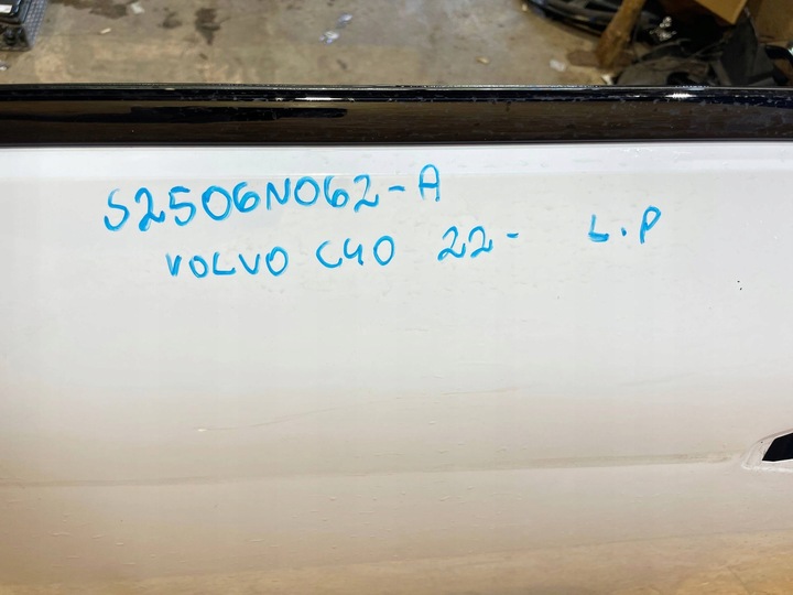 фото №8, Volvo c40 c-40 21- двері ліві перед передні