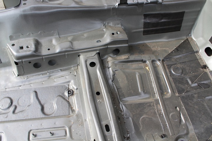 фото №9, Skoda octavia iv чверть зад права ліва дах