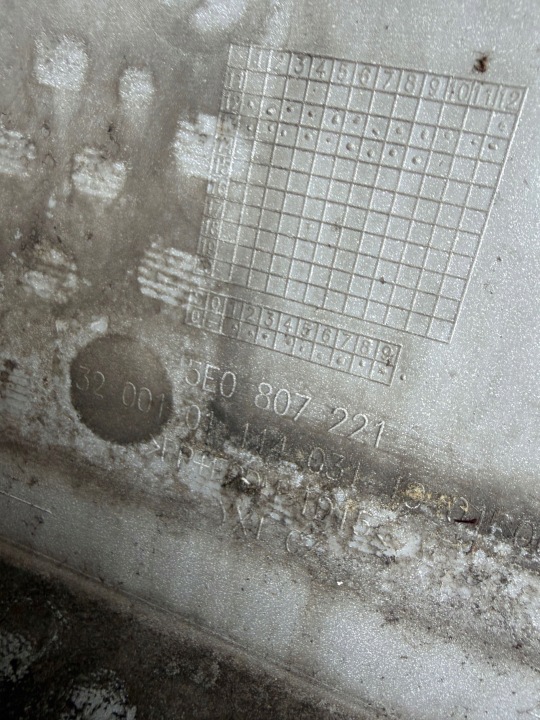 фото №12, Skoda octavia iii mk3 бампер перед передний 13-16 2013+ bez дырка