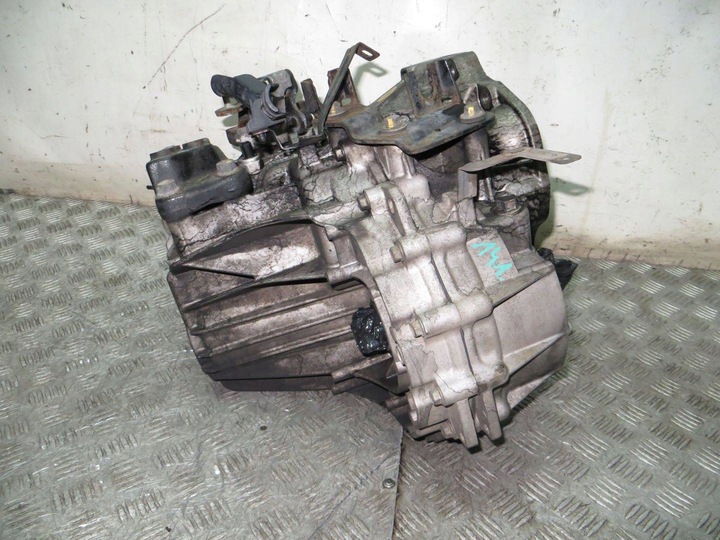 фото №10, Ssangyong tivoli 1.6d коробка передач коробки передач 31020-35100 14-