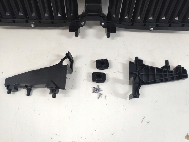 фото №11, Жалюзи решётка хром ролета bmw 5 17- g30 7474370