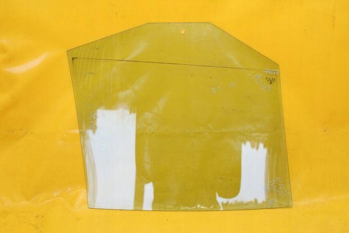 фото №2, Скло лівий зад задня vw golf v hb