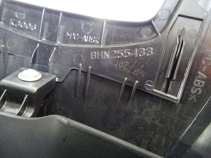 фото №9, Mazda 3 bm bhn255421 bhn255433 bhn55423 kd45-60221 захист рамка спідометра