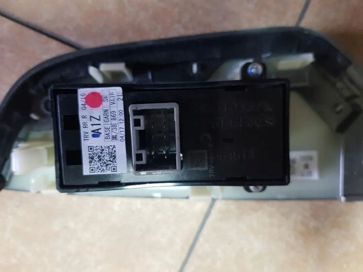 фото №5, Honda clarity dekor переключатель правые перед зад