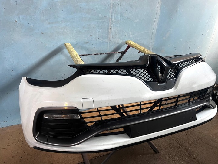 фото №3, Renault clio iv rs бампер переднее