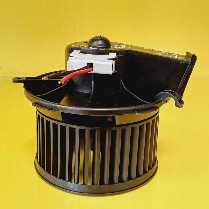 фото №7, Повітродувка повітропровід вентилятор peugeot 206 рестайлінг 5576705 behr nr422