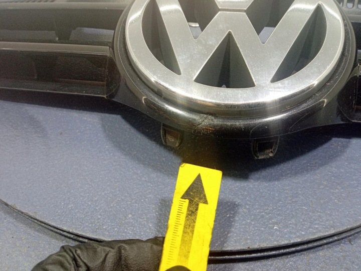 фото №5, Vw golf v 03-09 hb 3d решітка решітка радіатора 1k0853655a lc9z