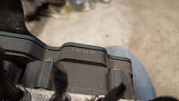 фото №6, Peugeot 308 ii t9 насос abs 9809264380