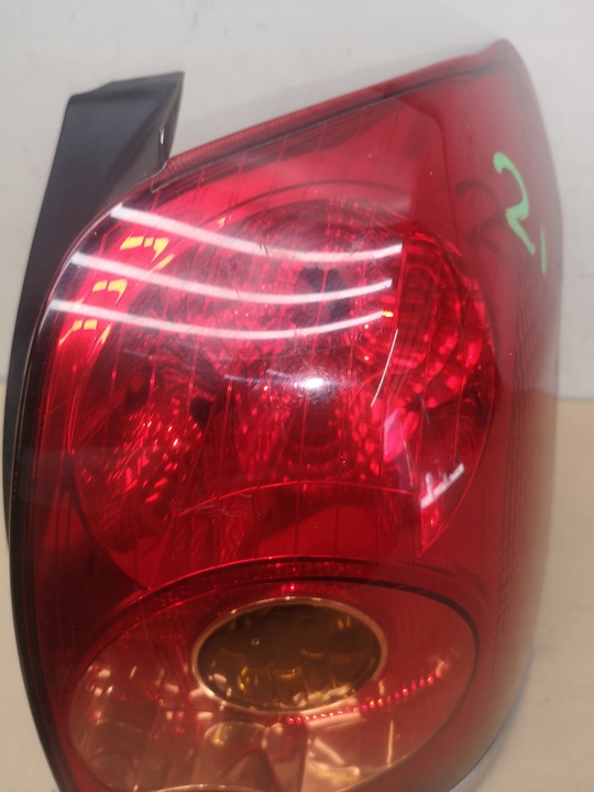 фото №6, Лампа права зад toyota avensis t25 універсал 03-06