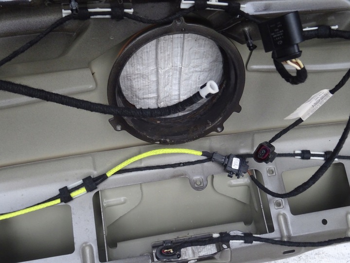 фото №11, Крышка стекло зад задняя заднее vw golf v 5 1k0 хэтчбек htb hb 5 дверь lc9z