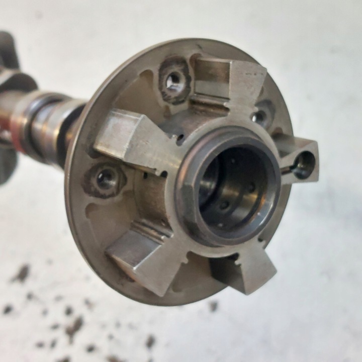 фото №7, Audi a6 c6 2,0tfsi розподільчий вал  випускний 06f109102b