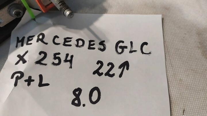 фото №12, Планка шланг склоомивача лівий праві перед mercedes-benz x254 glc