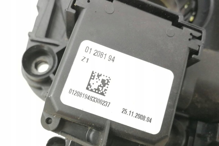 фото №12, Подрулевые рычаги bmw 1 купе e82 6989557 3.0l бензин 2008