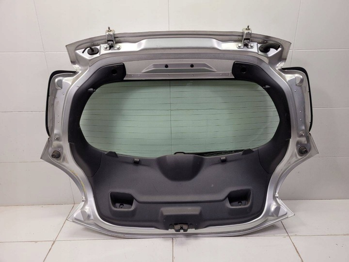 фото №13, Задня кришка багажника peugeot 208 2015