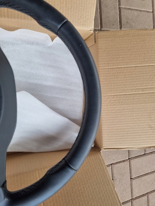 фото №10, Vw golf viii 8 кермо шкіряний нова пелюстки