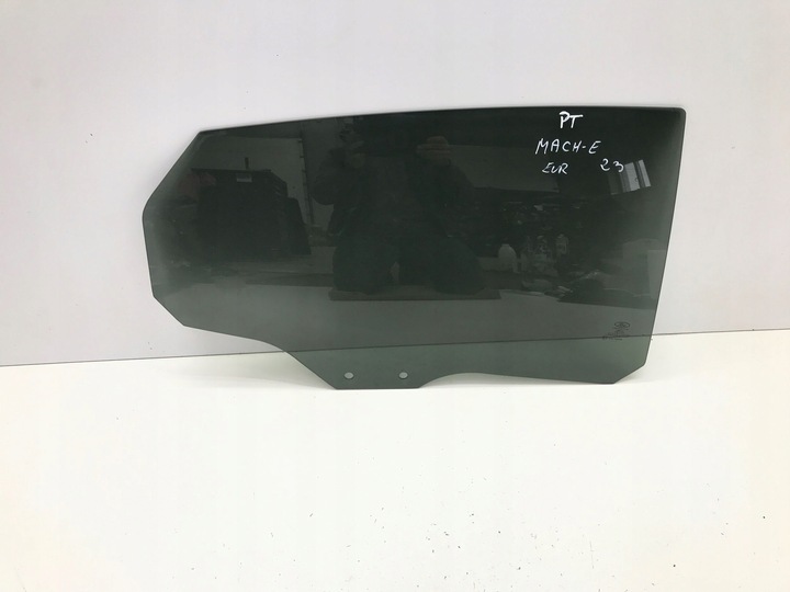 фото №1, Ford mustang mach-e 2023 скло двері правий зад задня темне lj8b-r25712-ac