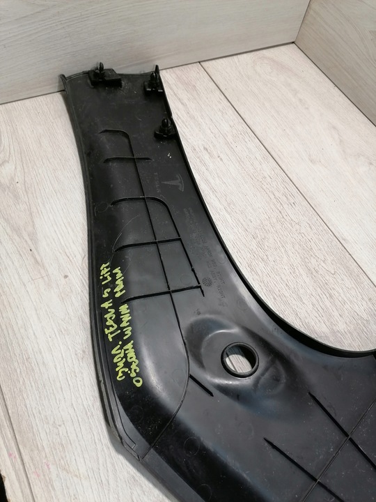 фото №10, Tesla s рестайлінг маскувальна накладка ванни права 1060480-00-b