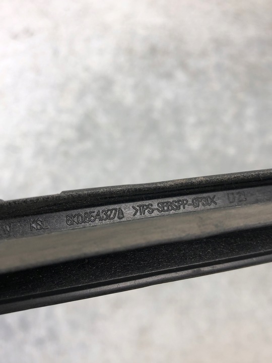 фото №7, Планка бокова ліва накладка скла лобовий передній audi a4 b8 2008-15