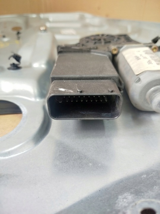 фото №6, Подъемник стекла правые перед volkswagen passat b5 3b4837752eg