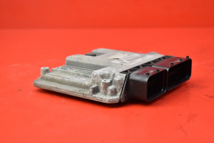 фото №10, Блок керування комп'ютер двигуна 0281014060 03g906021pl vw golf v 1.9 tdi 90 km