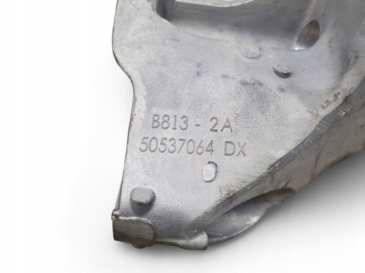 фото №7, Alfa romeo stelvio 50537064 перед сторона правая кронштейны i лапы