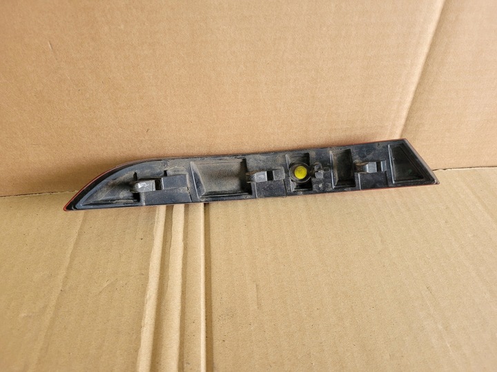 фото №2, Левый отражатель бампера зад octavia iii 5e7945105